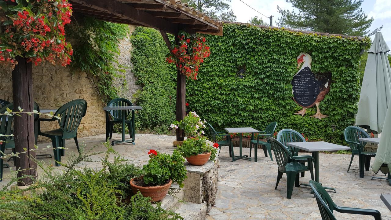 Lou Peyrol Guest house *